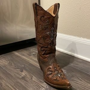 Corral Vintage Cowboy Boots